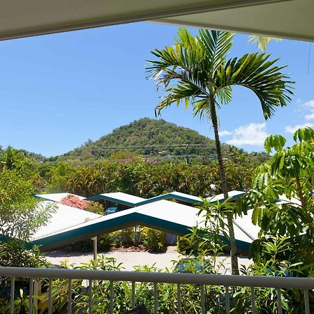 Aparthotel Trinity Beach Pacific Extérieur photo